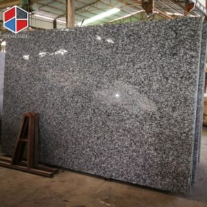 Spray-white-natural-granite-slab-4