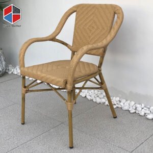 armrest-wicker-cafe-chair
