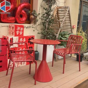 Red Outdoor Tabe Set